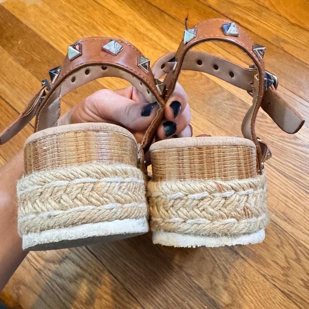 $3 BUNDLE ITEM Sugar Studded Espadrille Platform Sandals Brown Size 7